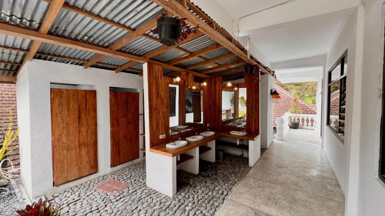 Chakra Tavern Bedugul  Luaran gambar